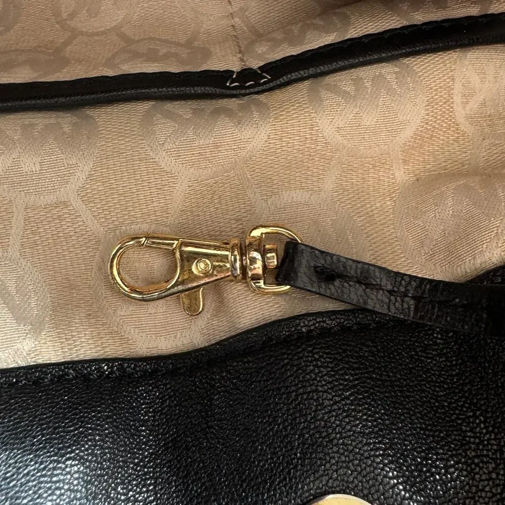 Michael Kors Womens Hamilton Satchel Handbag Leather Goldtone Lock Classic Black